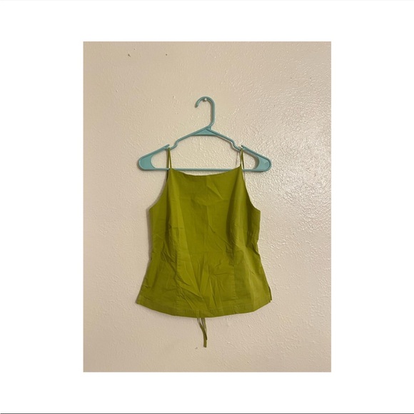 Open back top - Picture 1 of 2